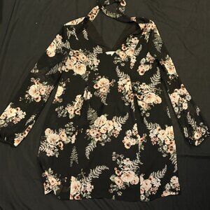 BCBG Floral Dress (size M)